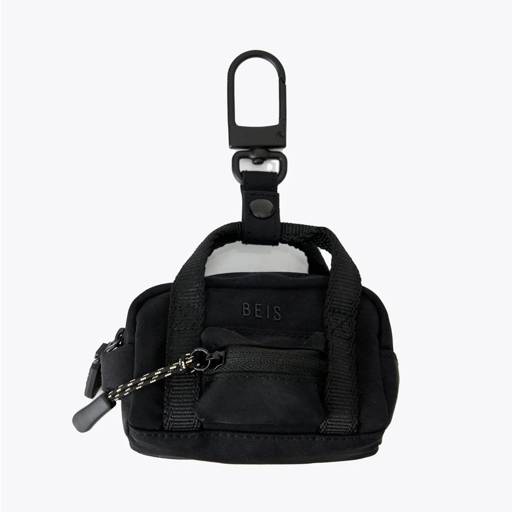 Beis Sport Duffle Charm - Picture 2 of 3